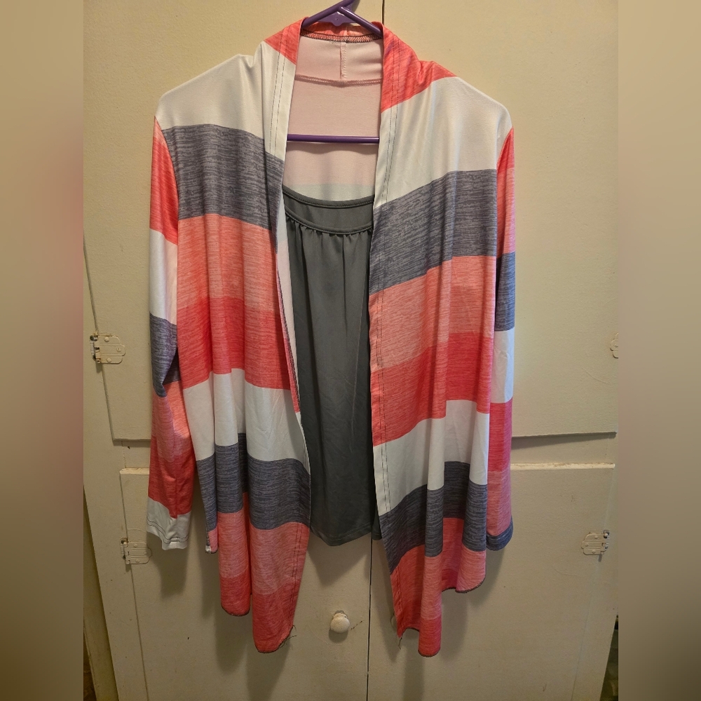 NWOT 3 Piece Outfit - Picture 4 of 6